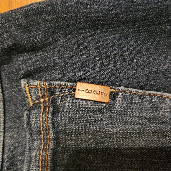 1822 Denim Maternity Ankle Skinny Jeans - Picture 3 of 13